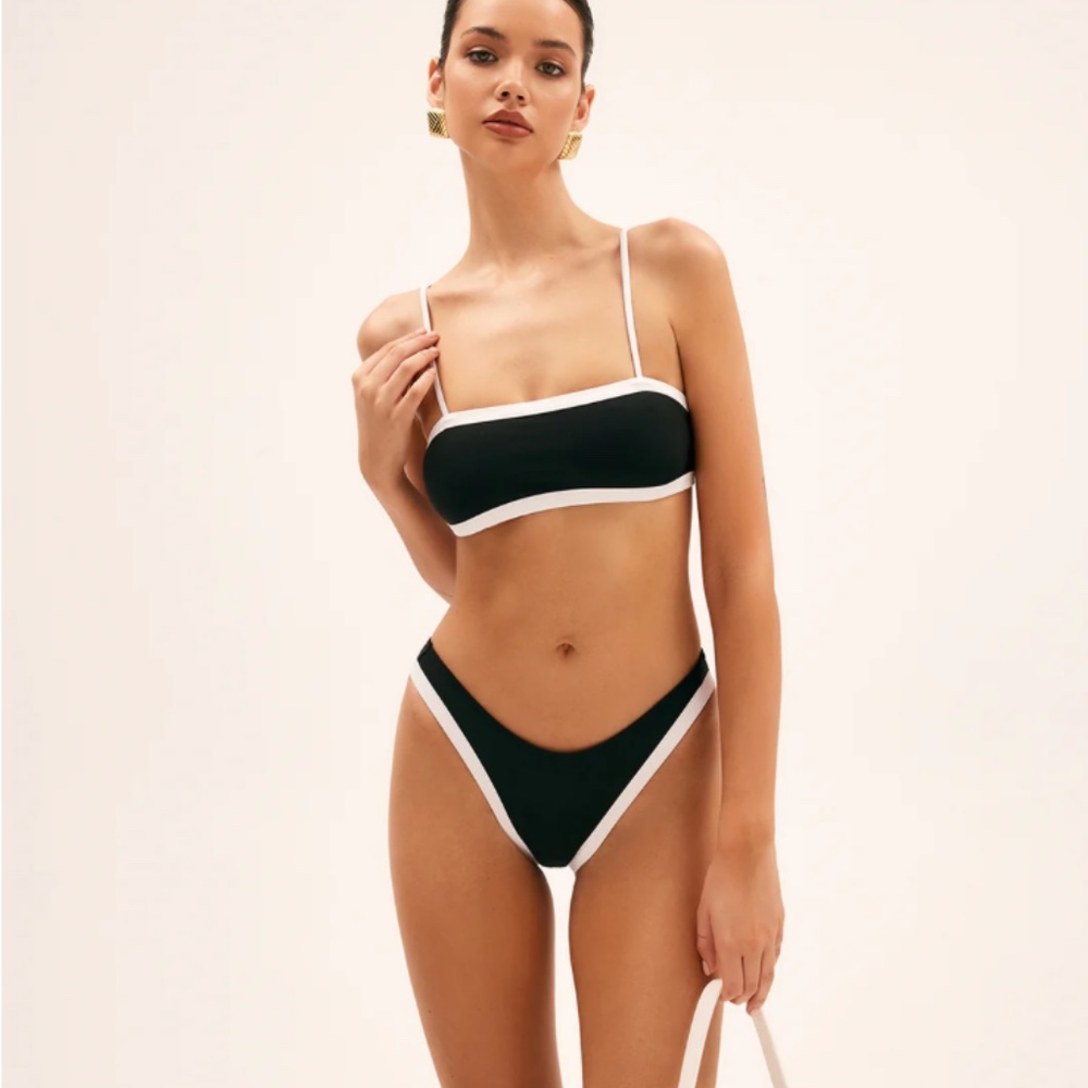 Contrast Binding Bikini Set